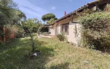 Property slide 25