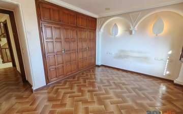 Property slide 20