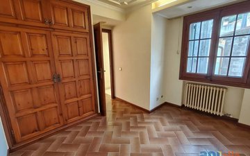 Property slide 25
