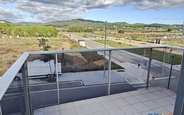 Property slide 20
