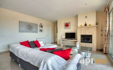 Property slide 6