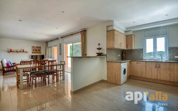 Property slide 16