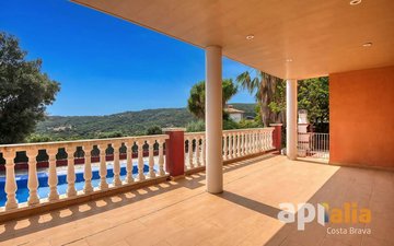 Property slide 38