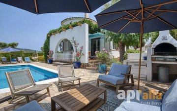 Property slide 31