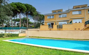 Property slide 23