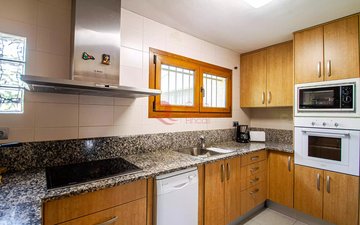 Property slide 16