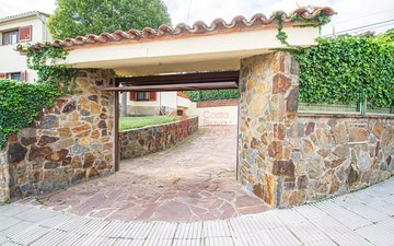 Property slide 28