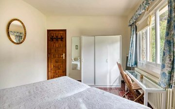 Property slide 23