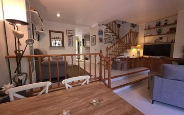 Property slide 25