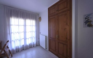 Property slide 36