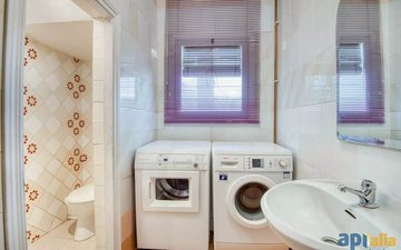 Property slide 14