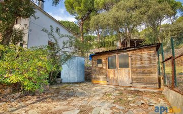 Property slide 34