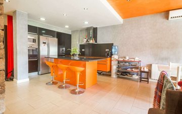 Property slide 48