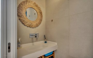Property slide 30