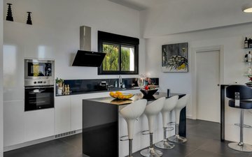 Property slide 17
