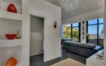 Property slide 23