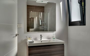 Property slide 37