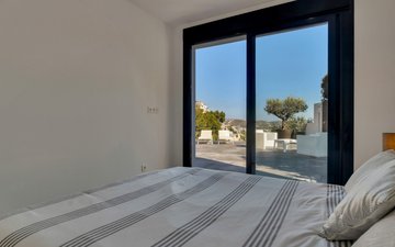 Property slide 39