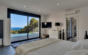 Property slide 25