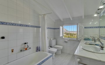 Property slide 22