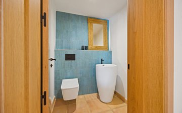 Property slide 25