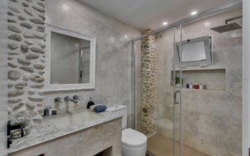 Property slide 10