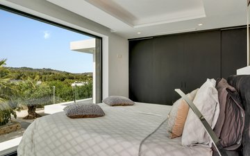 Property slide 38