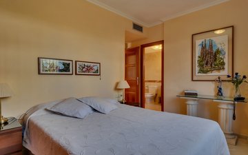 Property slide 22