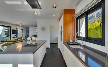 Property slide 24