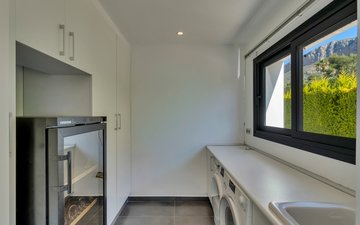 Property slide 25