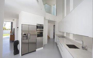 Property slide 16