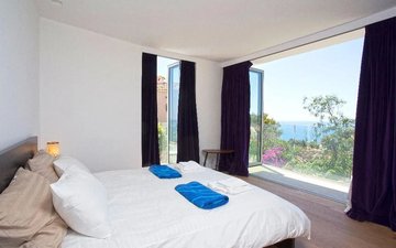 Property slide 18