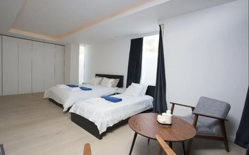 Property slide 28