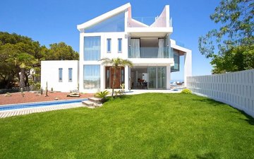Property slide 30