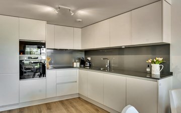 Property slide 14