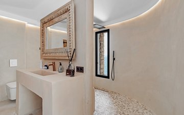Property slide 18
