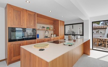 Property slide 40