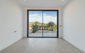 Property slide 24