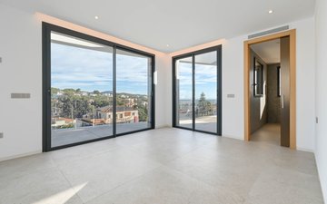 Property slide 17