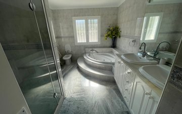 Property slide 19