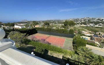 Property slide 4