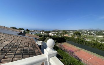 Property slide 6