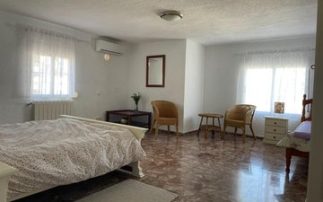 Property slide 20