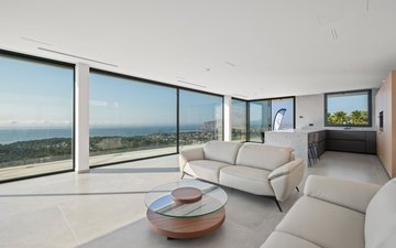 Property slide 32