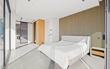 Property slide 40