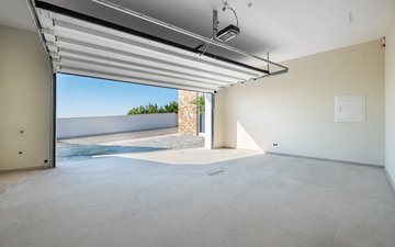 Property slide 50