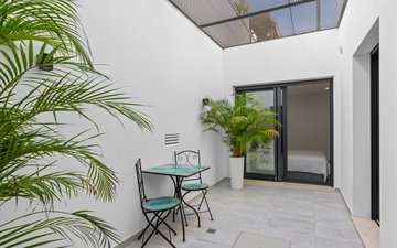 Property slide 22
