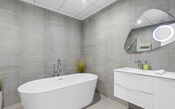 Property slide 17