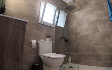 Property slide 20