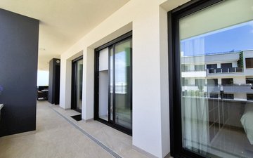 Property slide 28